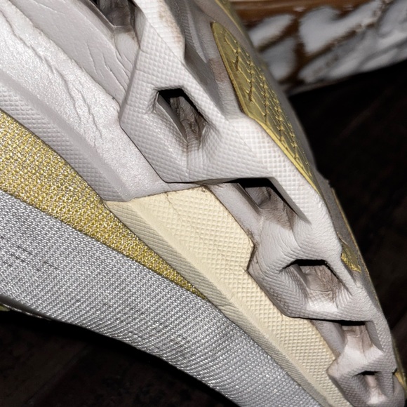 On Cloudmonster 2 running shoes in Undyed/Zest WSZ9,5 - Picture 5 of 15